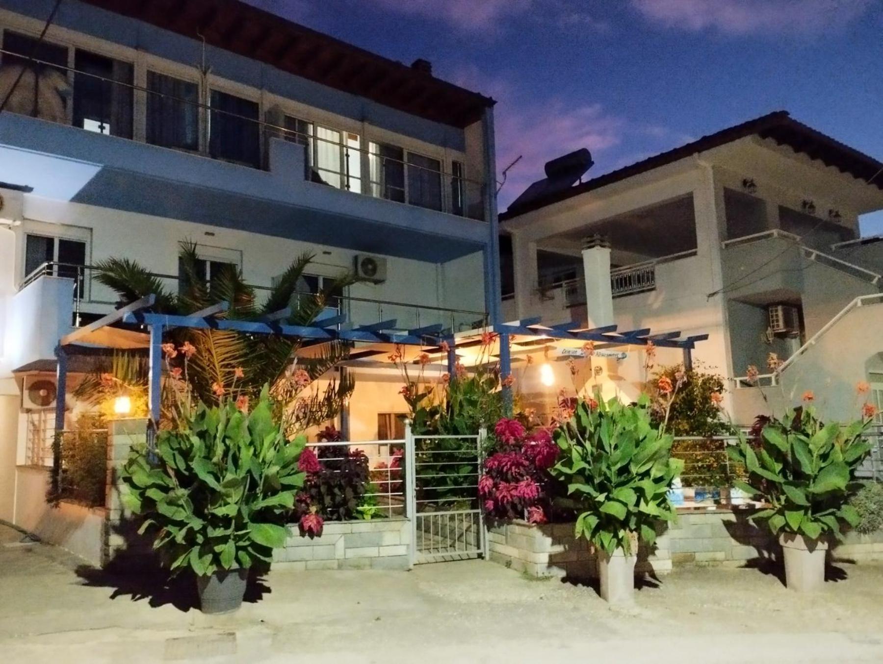 Celeste Deluxe Apartments Skala Potamia  Exteriör bild